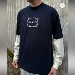 PEARL. Tee - Mens large